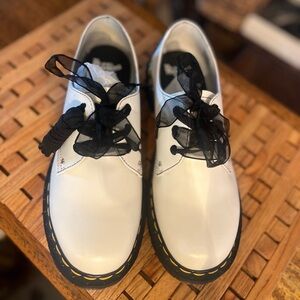 Dr. Martens, 1461 Hearts, Size 10, NEVER WORN-BRAND NEW
